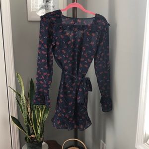 Size M floral dress